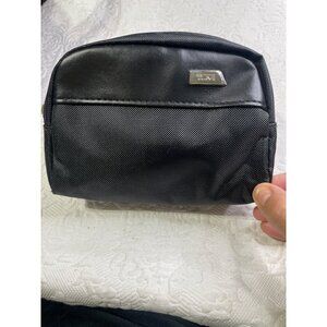 Time Black Zipper Small Tote Carrier Travel Case